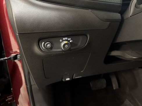 Used 2024 Buick Encore GX Preferred FWD image 35