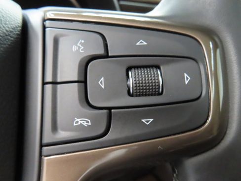 Used 2024 Chevrolet Suburban High Country image 62