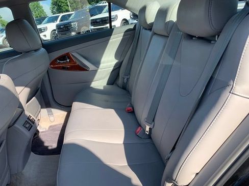 Used 2010 Toyota Camry XLE FWD image 19