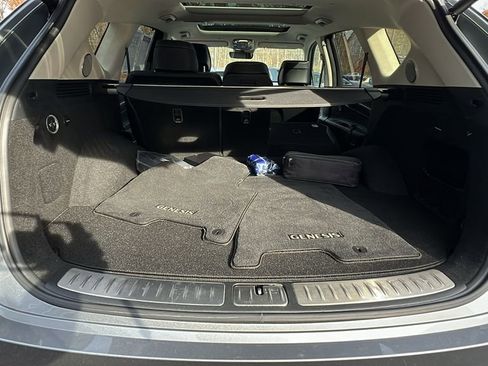 Used 2024 Genesis GV80 3.5T w/ Prestige Package image 39