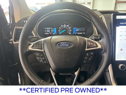 Certified 2022 Ford Edge SEL w/ Sport Appearance Package AWD/4WD image 19