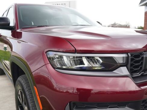 New 2026 Jeep Grand Cherokee L 4WD image 5