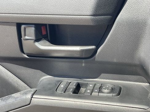 New 2026 Toyota Tacoma SR5 RWD image 15