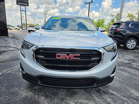 Used 2020 GMC Terrain SLE FWD image 2
