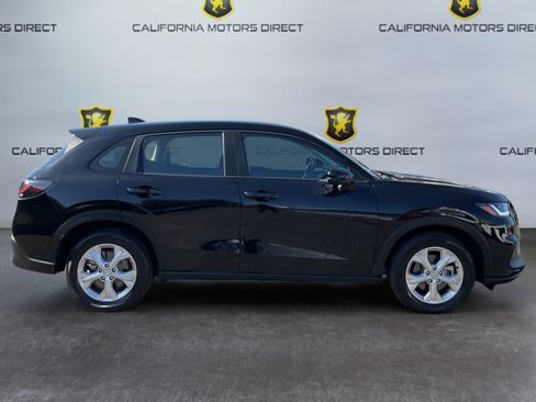 Used 2025 Honda HR-V LX image 4