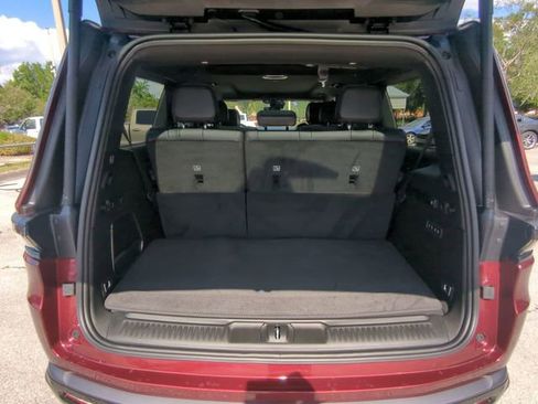 New 2026 Jeep Grand Wagoneer Limited AWD/4WD image 14