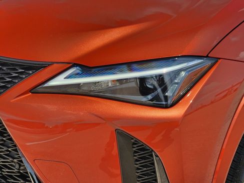 Certified 2023 Lexus UX 250h F Sport FWD image 9
