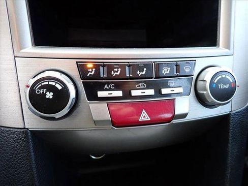 Used 2012 Subaru Legacy 2.5i w/ Alloy Wheel Pkg image 18