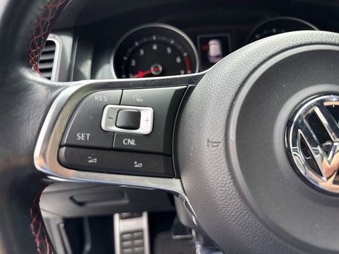 Used 2016 Volkswagen GTI S FWD image 28
