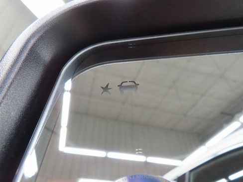 Used 2025 GMC Sierra 2500 Denali w/ Technology Package image 83