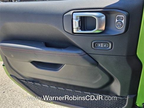 New 2025 Jeep Wrangler Unlimited Rubicon image 25