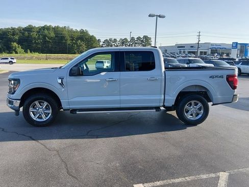 Used 2025 Ford F150 XLT w/ Equipment Group 301A Standard AWD/4WD image 6