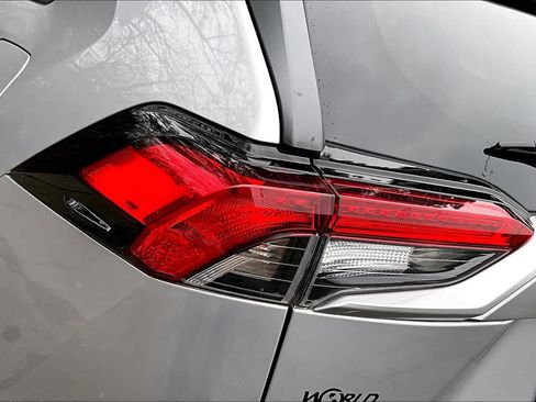 Certified 2023 Toyota RAV4 XLE image 27