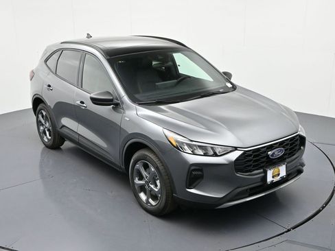 New 2026 Ford Escape ST-Line w/ Tech Pack #1 image 17