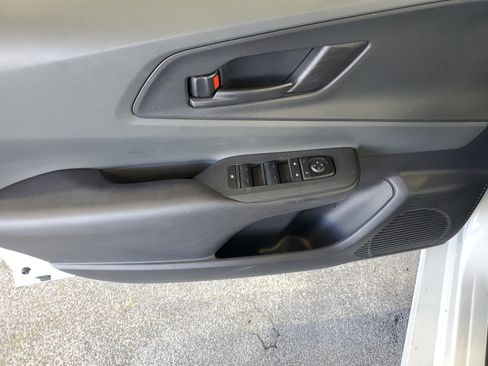 Used 2023 Toyota Prius LE FWD image 14