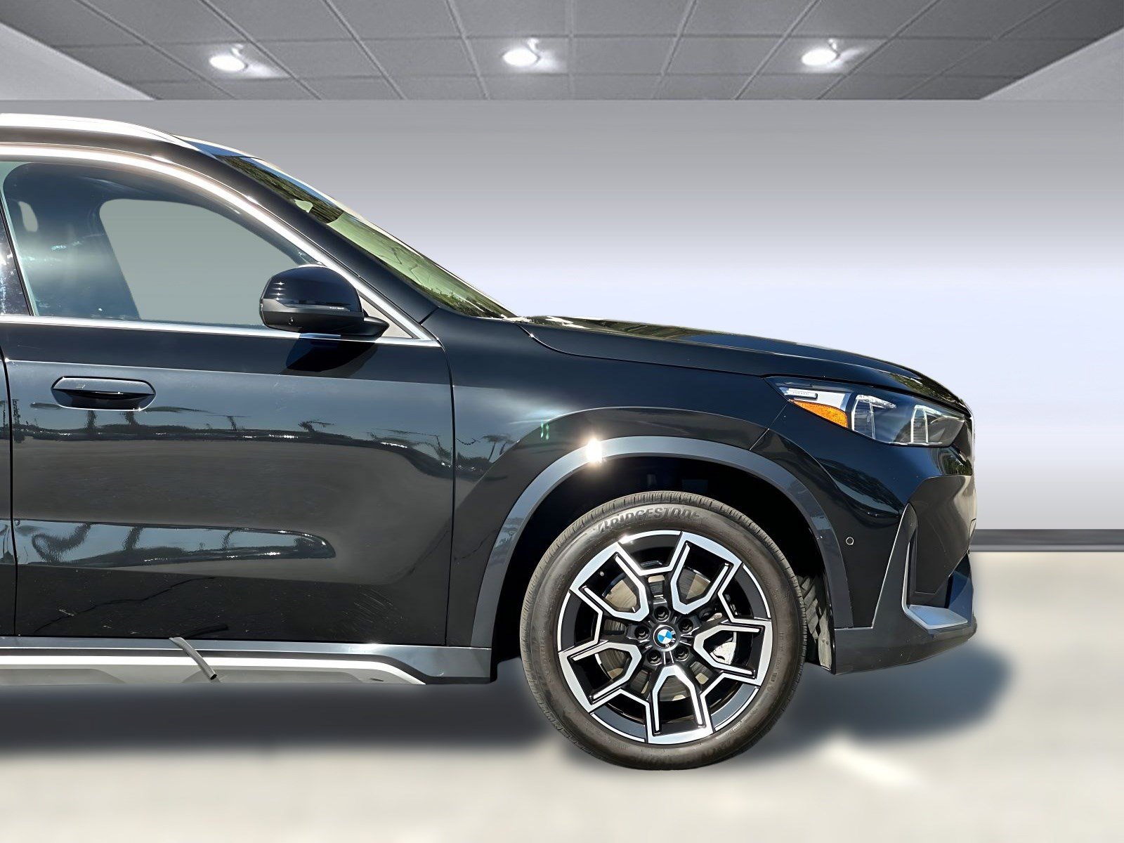 Used 2025 BMW X1 xDrive28i AWD/4WD image 33