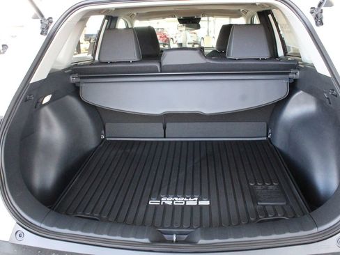 New 2026 Toyota Corolla Cross LE image 50