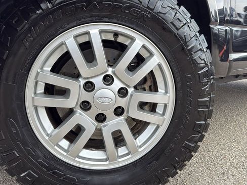 Used 2013 Ford Expedition Limited image 7