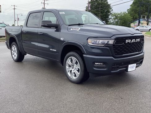 New 2026 RAM 1500 Big Horn AWD/4WD image 3