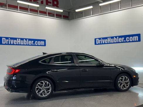 Used 2020 Hyundai Sonata SEL w/ Convenience Package FWD image 3