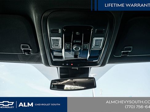 New 2026 Chevrolet Suburban Premier RWD image 60