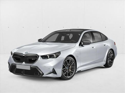 New 2026 BMW M5 image 1