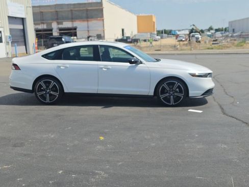 Certified 2026 Honda Accord SE image 8
