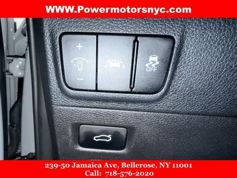 Used 2023 Kia K5 GT-Line image 31