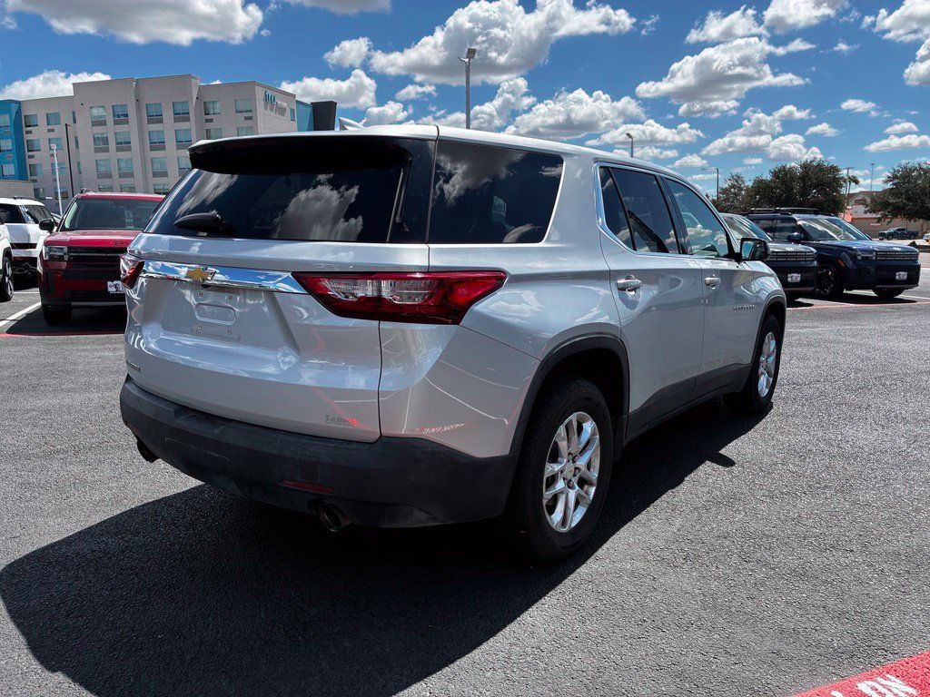 Used 2019 Chevrolet Traverse LS FWD image 7