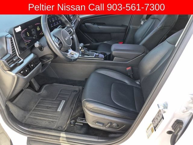 Used 2024 Kia Sportage EX FWD image 16