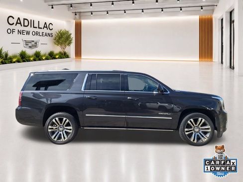 Used 2020 GMC Yukon XL Denali w/ Denali Premium Package RWD image 2