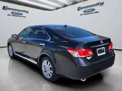 Used 2011 Lexus ES 350 image 8