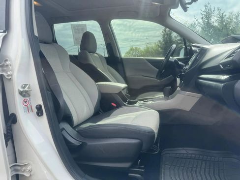 Used 2019 Subaru Forester Premium AWD/4WD image 13