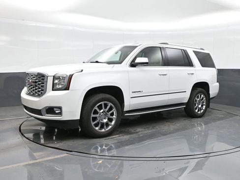 Used 2018 GMC Yukon Denali image 1