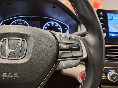Used 2022 Honda Accord EX-L image 30