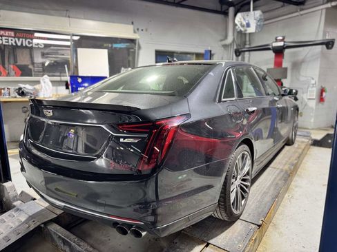 Used 2019 Cadillac CT6 V w/ Driver Assist Package AWD/4WD image 6