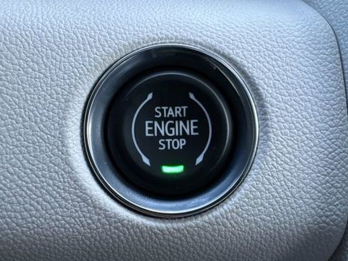 New 2026 GMC Acadia Denali w/ Super Cruise Package image 28