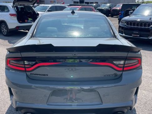 Used 2023 Dodge Charger SRT Hellcat w/ Harman/Kardon Audio Group RWD image 6