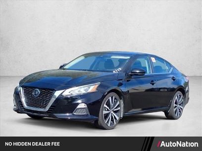 Used 2021 Nissan Altima 2.5 SR w/ SR Premium Package
