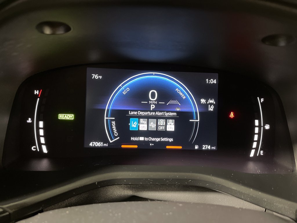 Used 2025 Toyota Camry LE FWD image 18