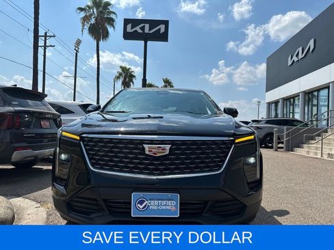Used 2024 Cadillac XT4 Luxury FWD image 2