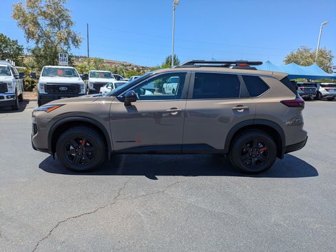 Used 2026 Nissan Rogue SV w/ Rock Creek Premium Package AWD/4WD image 6