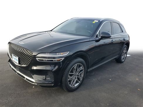 Used 2022 Genesis GV70 2.5T w/ Select Package image 3