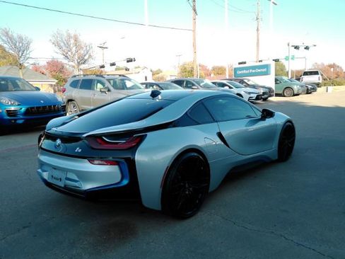 Used 2015 BMW i8 Base image 6