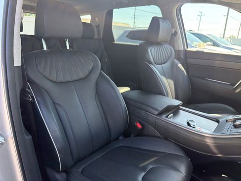 Used 2025 Hyundai Palisade Limited FWD image 52