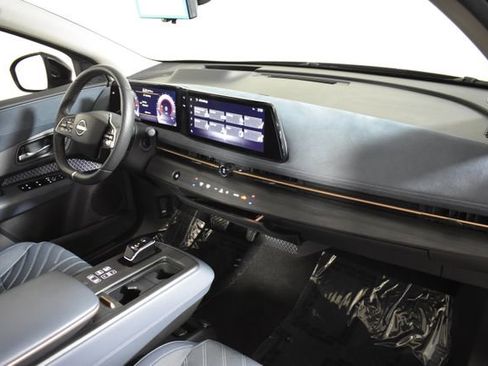 Certified 2023 Nissan Ariya AWD/4WD image 39