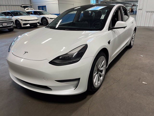 Used 2022 Tesla Model 3 Long Range AWD/4WD image 7