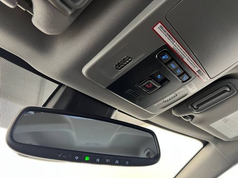 Used 2021 Toyota Camry XLE image 25