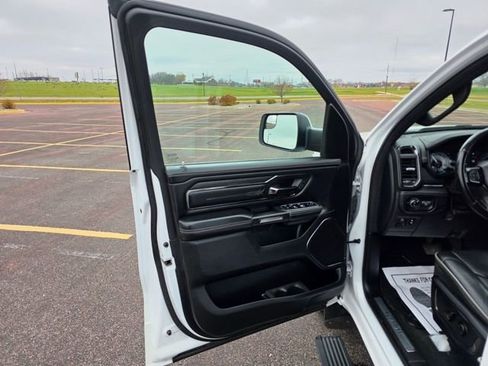 Used 2022 RAM 1500 Limited w/ Body Color Bumper Group image 4