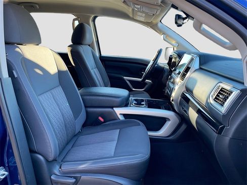 Certified 2021 Nissan Titan SV w/ SV Convenience Package image 25